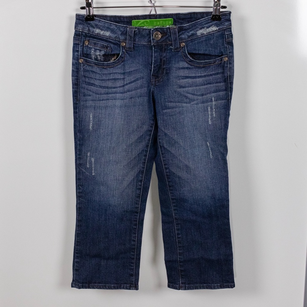 Y2K Refuge Low Rise Capri Pants